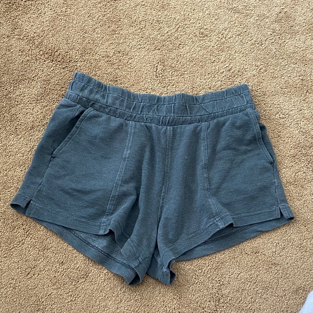 No Boundaries Grey shorts